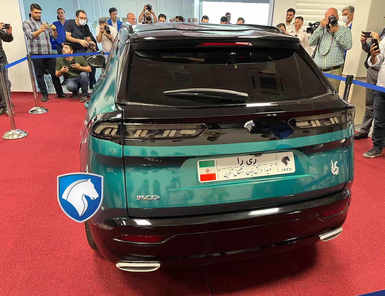 مشخصات خودرو ری را